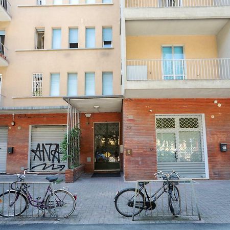 Sant'Orsola Colorful Huge Apartment Bologna Eksteriør billede