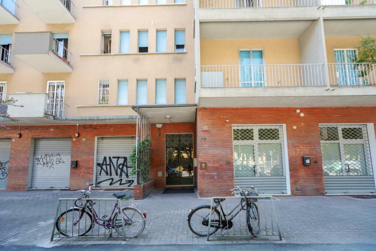 Sant'Orsola Colorful Huge Apartment Bologna Eksteriør billede